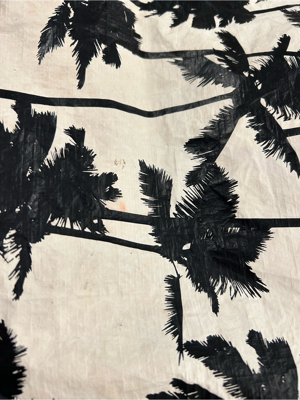 ALOHA Day Tripper Palm-Print Tote - Picture 11 of 15